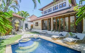 Evergreen Mojito Villa 3Br Seminyak